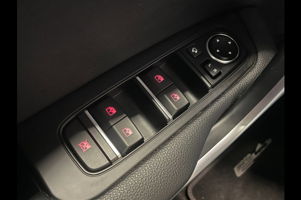 Kia Ceed Sportswagon 1.5 T-GDi GT-PlusLine|160PK|TREKH|PANO|DIGITAL|STOEL+STUURVERW|CAMERA|CARPLAY|CLIMATE+CRUISE|ORG NL|NAP|1 EIG