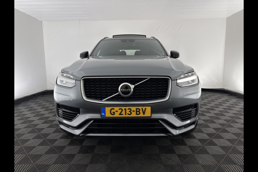 Volvo XC90 2.0 T8 R-Design Twin Engine AWD [ 7-Pers. ] (Plug-In) Aut. *PANO | LEATHER-ALCANTARA | FULL-LED | MEMORY-PACK | DIGI-COCKPIT | NAVI-FULLMAP | CARPLAY | ECC | HEATED-SPORTSEATS | LANE-ASSIST | PDC | HEAD-UP | TOWBAR | 20"ALU*