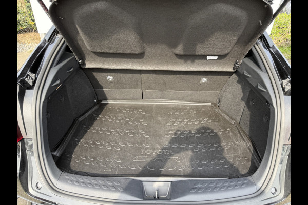 Toyota C-HR 2.0 Hybrid Team D | ACC | Camera | Keyless | Dodehoek | 18 inch