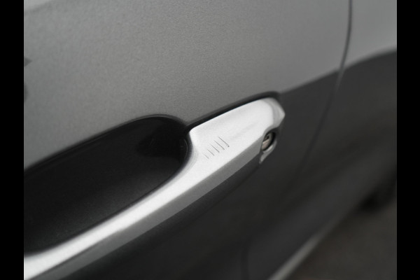 Ford Kuga 2.5 ST-Line PHEV 225pk | Camera | Bang & Olufsen Soundsystem | Alcantara Sportstoelen & Stuur Verwarmd | Keyless | Navigatie | Virtual | DAB | 18"L.M | Plug In Hybrid |