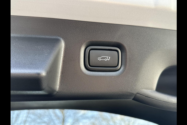 Hyundai IONIQ 5 Lounge 77kWh SOH 100%| NIEUWE AUTO 45KM!!| VAN €60.000,- NU VOOR SLECHTS €45.877,- Uw LENTEVOORDEEL €14.123,-| ELEK. STOELEN MET MEMORY| WARMTEPOMP| BOSE AUDIO| HEAD-UP DISPLAY| STOELVERWARMING+ VENTILATIE| ACHTERBANK VERWARMD| SUPER COMPLEET!|