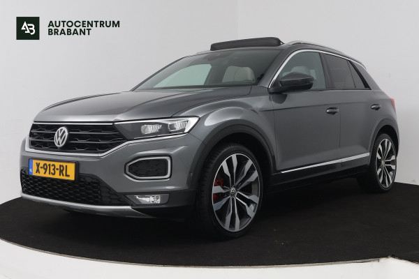 Volkswagen T-Roc 2.0 TSI 4Motion Sport (PANORAMADAK, TREKHAAK, STOELVERWARMING, CRUISE ADAPTIEF, DIGITALE COCKPIT, CARPLAY)