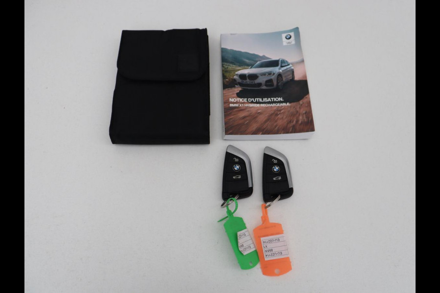 BMW X1 xDrive 25e Executive | Camera | Navigatie | Climate control | Full LED | 18'' | Cruise control | DAB | Bluetooth | PHEV | Plug In