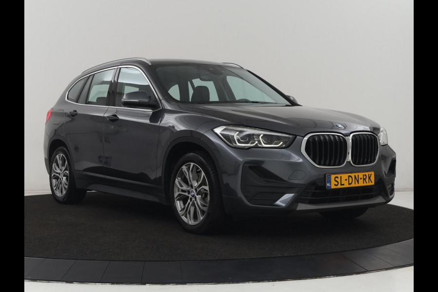 BMW X1 xDrive 25e Executive | Camera | Navigatie | Climate control | Full LED | 18'' | Cruise control | DAB | Bluetooth | PHEV | Plug In