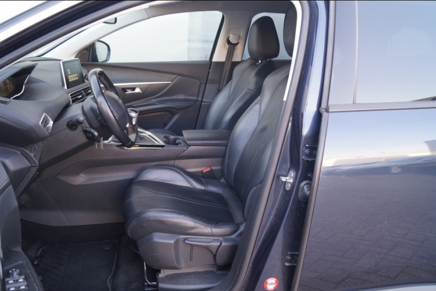 Peugeot 5008 1.2 PureTech 130pk Executive 7-persoons -NW.MOTOR-NAVI-ECC-