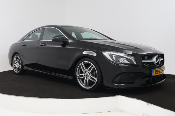 Mercedes-Benz CLA-Klasse 180 Business Solution (STOELVERWARMING, ACHTERUITRIJCAMERA, NAVIGATIE, CRUISE CONTROL, PARKEERSENSOREN)