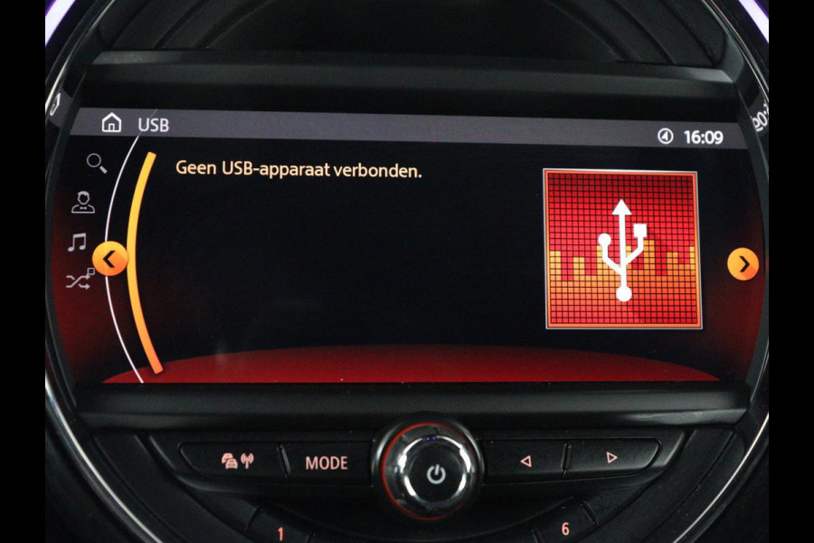 MINI Cooper 1.5 John Cooper Works | Harman/Kardon | Carplay | Sportstoelen | Full LED | Navigatie | Climate control | Park Assist | Cruise control | Getint glas