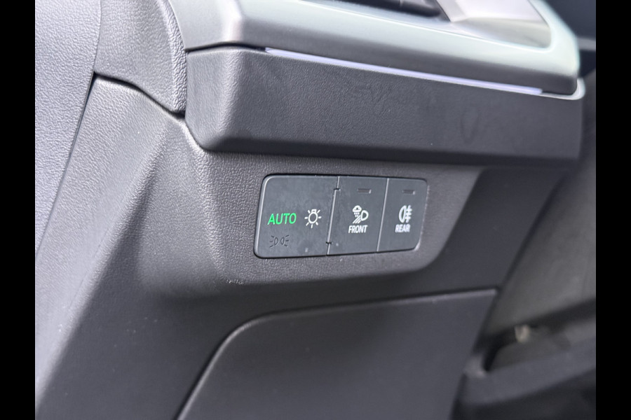 Audi Q4 e-tron 50 Quattro 300pk 82kWh BOMVOL Leer SONOS®-Hifi Navi Camera Adap.Cruise Elek.Stoelen+Memory+Verwarming Apple Carplay Android Auto SOH 95%Launch Ed. Advanced Plus DAB Matrix LED Lmv  € 76.000 nieuw 1e Eigenaar Origineel Nederlandse Auto Dealeronderhouden