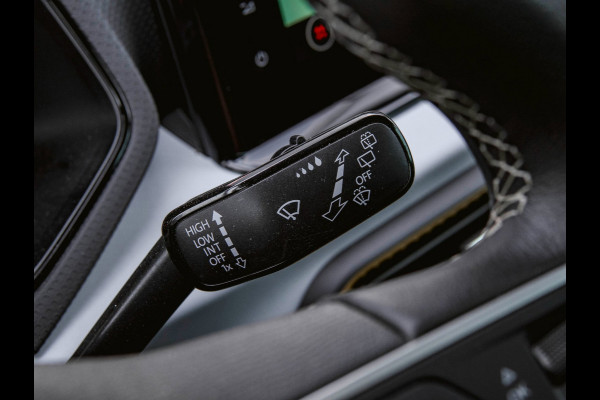 Seat Arona 1.0 EcoTSI Style Cruise|PDC|Navi|Carplay|Stoelverwarming