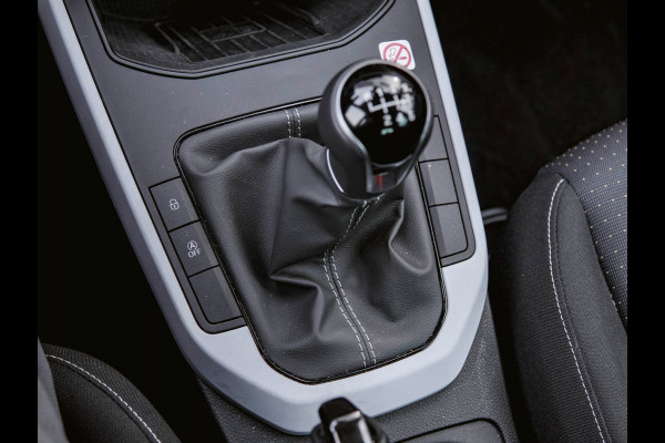 Seat Arona 1.0 EcoTSI Style Cruise|PDC|Navi|Carplay|Stoelverwarming