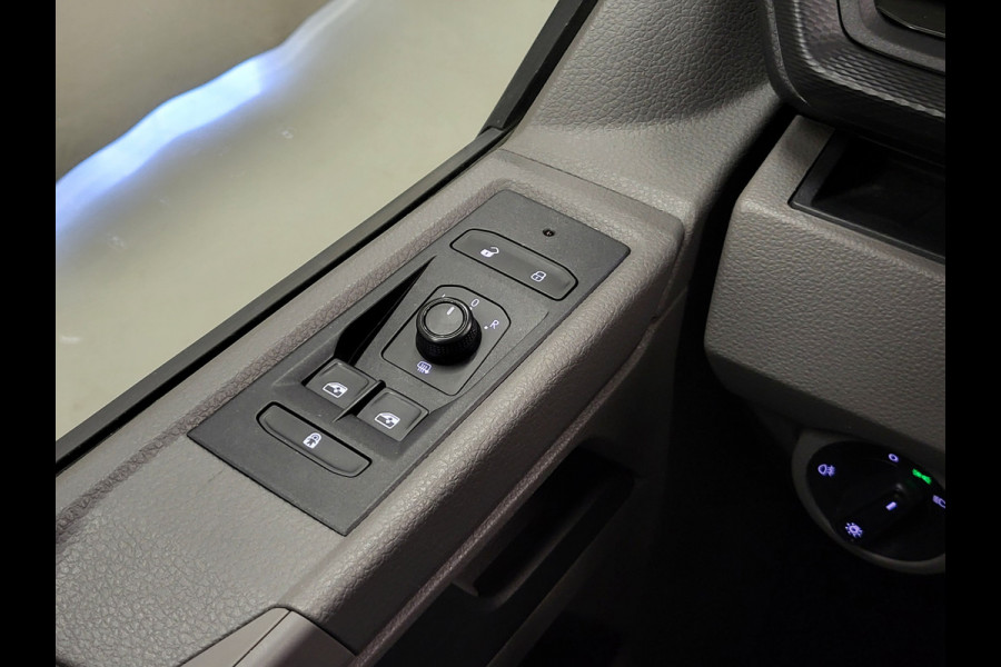 Volkswagen Transporter 2.0TDI L2/H1 Dubbele Cabine Euro 6!