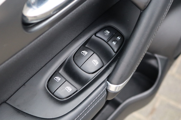 Nissan QASHQAI 1.2DIG-T 116PK Tekna + Pano-dak/Leder/360-Camera/Winter-pack/Trekhaak