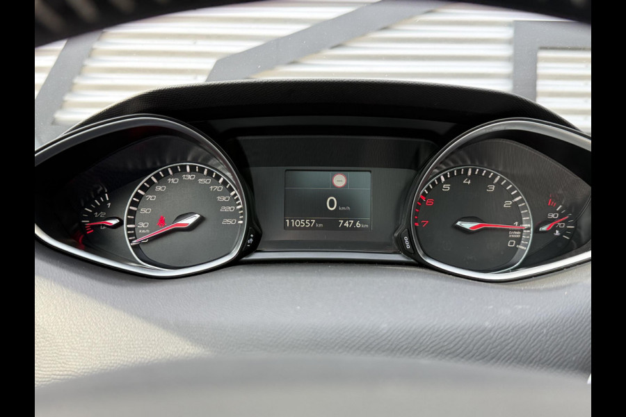 Peugeot 308 SW 1.2 PureTech Allure 2e Eigenaar|Navi|Clima|Pano|cruise|Carplay|PDC V+A|N.A.P|APK tot 02-2027