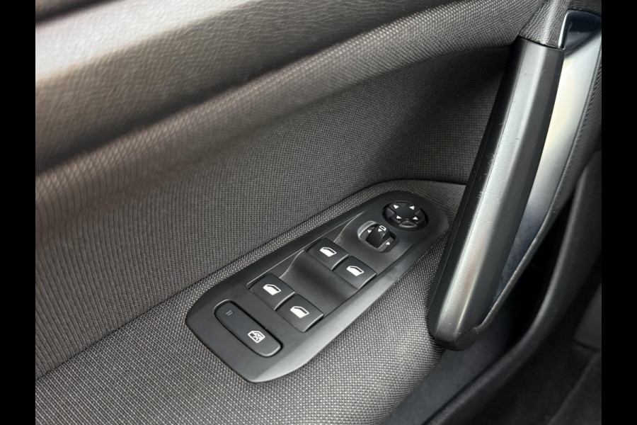 Peugeot 308 SW 1.2 PureTech Allure 2e Eigenaar|Navi|Clima|Pano|cruise|Carplay|PDC V+A|N.A.P|APK tot 02-2027