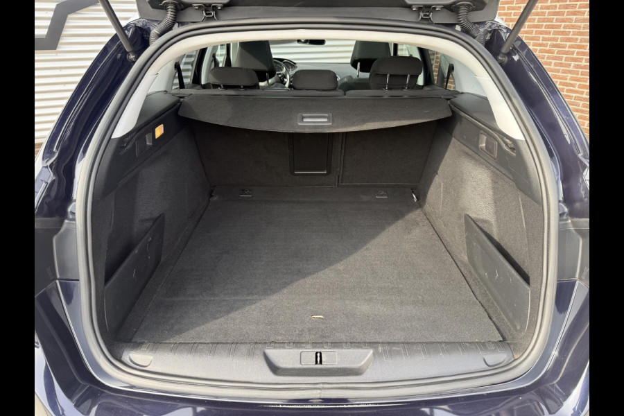 Peugeot 308 SW 1.2 PureTech Allure 2e Eigenaar|Navi|Clima|Pano|cruise|Carplay|PDC V+A|N.A.P|APK tot 02-2027