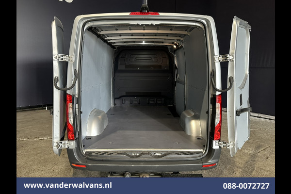 Mercedes-Benz Sprinter 315 CDI 150pk L2H1 Euro6 Airco | Camera | Apple Carplay | Chauffeursstoel | Trekhaak Android Auto, 270 Graden Achterdeuren