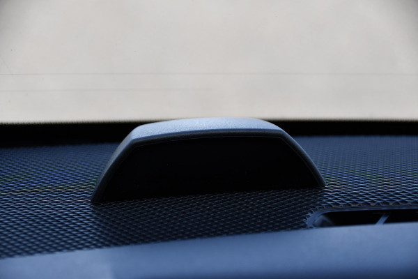 Mercedes-Benz Vito 116 CDI L2 Black Edition Camera, Cruise, LED, 164pk, Trekhaak, Leder, Multimedia, Automaat, Sensoren, Uniek!