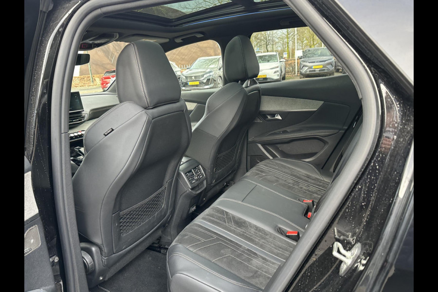 Peugeot 3008 1.6 HYbrid 225 GT Pack Business PANO| BLACK PACK| VAN €29.900,- NU VOOR SLECHTS €27.877,- Uw LENTEVOORDEEL €2.023,-| FOCAL AUDIO| CAMERA VOOR + ACHTER| ADAPTIVE CRUISE| DODE HOEK SENSOR| ELEK. ACHTERKLEP| STOELVERWARMING