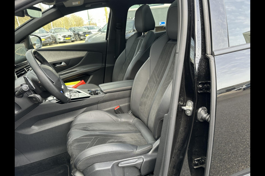 Peugeot 3008 1.6 HYbrid 225 GT Pack Business PANO| BLACK PACK| VAN €29.900,- NU VOOR SLECHTS €27.877,- Uw LENTEVOORDEEL €2.023,-| FOCAL AUDIO| CAMERA VOOR + ACHTER| ADAPTIVE CRUISE| DODE HOEK SENSOR| ELEK. ACHTERKLEP| STOELVERWARMING