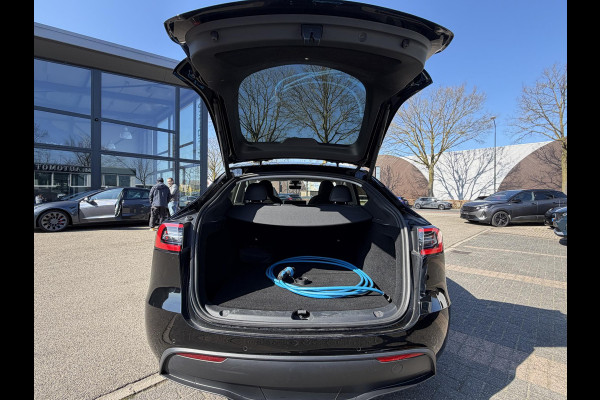 Tesla Model Y Performance AWD 75 kWh SOH 93% VAN €38.900,- NU VOOR SLECHTS €35.877,- Uw LENTEVOORDEEL €3.023,-AUTOPILOT| 21 INCH TURBINE VELGEN| ACHTERBANK VERWARMD| STOEL + STUURVERWARMING |DE HOOGVOLTACCU EN AANDRIJFLIJN GARANTIE TOT 2030 of 192.000KM |
