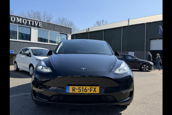 Tesla Model Y Performance AWD 75 kWh SOH 93% VAN €38.900,- NU VOOR SLECHTS €35.877,- Uw LENTEVOORDEEL €3.023,-AUTOPILOT| 21 INCH TURBINE VELGEN| ACHTERBANK VERWARMD| STOEL + STUURVERWARMING |DE HOOGVOLTACCU EN AANDRIJFLIJN GARANTIE TOT 2030 of 192.000KM |