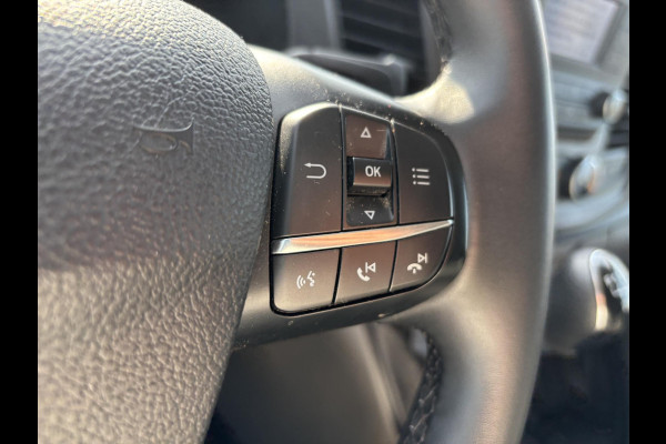 Ford Transit 350 2.0 TDCI L2H2 Trend | SCI | 130pk | Trekhaak | Achteruitrijcamera | Cruise control | Airco | Bluetooth | Voorruitverwarming | 3 zitplaatsen