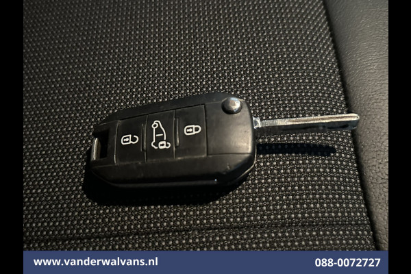 Peugeot Expert 2.0 BlueHDI 123pk L3H1 Euro6 Airco | Camera | Navigatie | Apple Carplay | Cruisecontrol Android Auto, 2500kg Trekhaak, Parkeersensoren, Bijrijdersbank