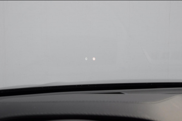 Volvo XC60 T6 350PK Plug-in hybrid AWD Ultra Black Edition / Navigatie / Adaptieve Cruise control / Head Up-Display / Panorama dak / Elektrische stoelen met geheugen / Stuurverwarming / Stoelverwarming v+a / 360 Camera /