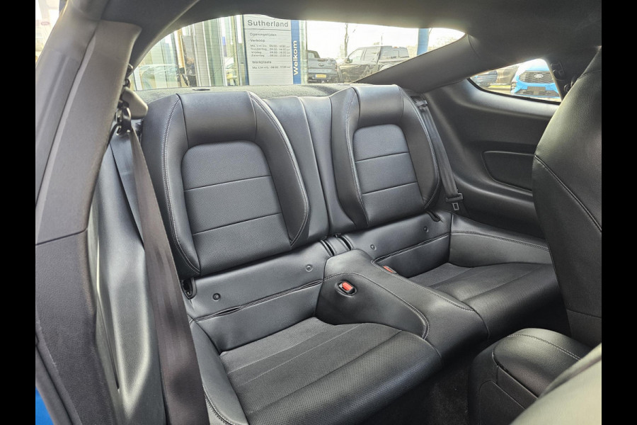 Ford Mustang Fastback 5.0 V8 Mach-1 | Handgeschakeld | 460pk | EU versie | Dealer onderhouden |  Bang&Olufsen | Camera