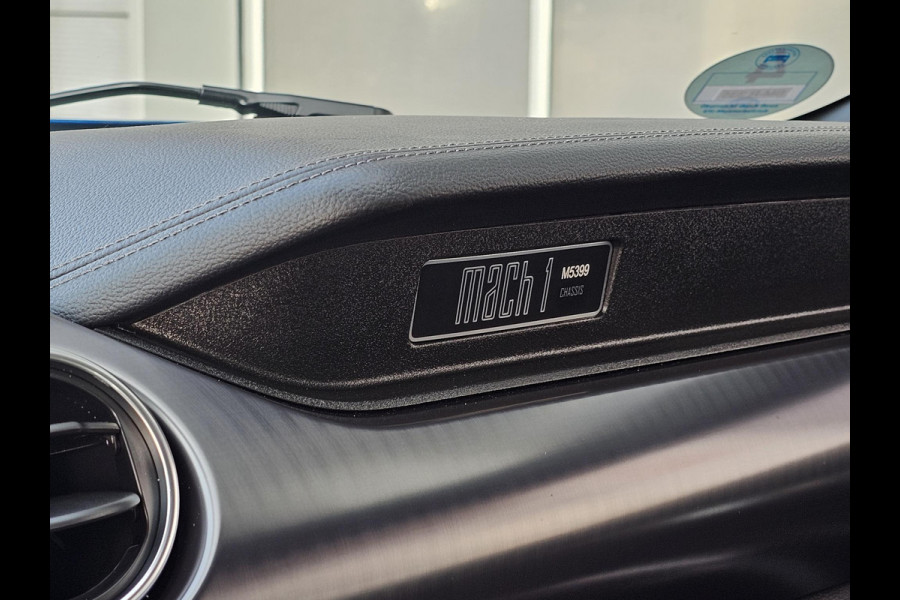 Ford Mustang Fastback 5.0 V8 Mach-1 | Handgeschakeld | 460pk | EU versie | Dealer onderhouden |  Bang&Olufsen | Camera