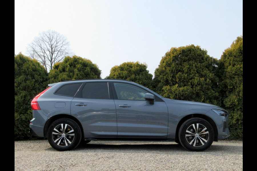 Volvo XC60 B4 Ultimate Bright Automaat*Dig. Dashb.*Pano.dak*