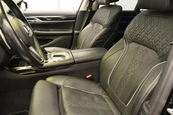 BMW 7 Serie 745e High Executive *M Sport* Xpel Massage 394 pk Panorama dak