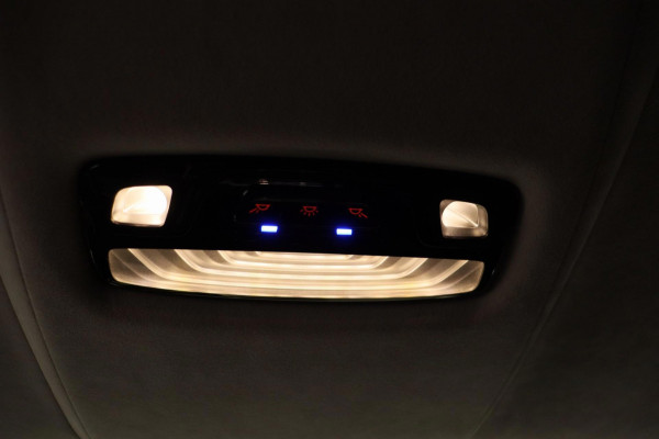 BMW 7 Serie 745e High Executive *M Sport* Xpel Massage 394 pk Panorama dak