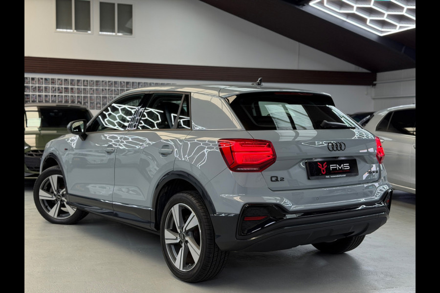 Audi Q2 35 TFSI 2x S-Line Edition CarPlay Camera