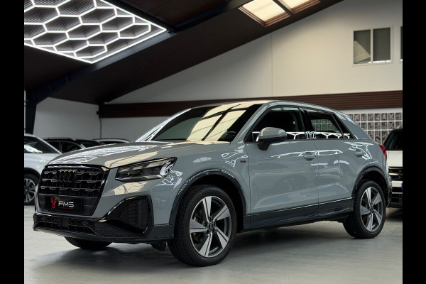 Audi Q2 35 TFSI 2x S-Line Edition CarPlay Camera