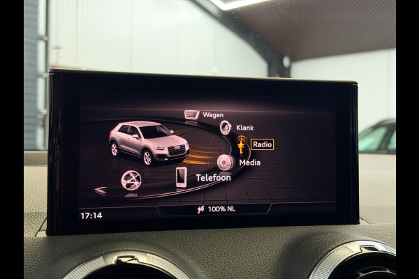 Audi Q2 35 TFSI 2x S-Line Edition CarPlay Camera