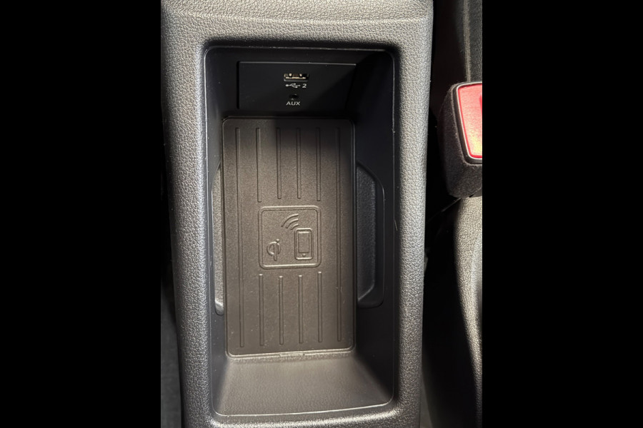 Audi Q2 35 TFSI 2x S-Line Edition CarPlay Camera