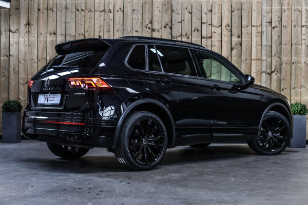 Volkswagen Tiguan 1.4 TSI eHybrid R-Line *Pano*Camera*Trekhaak*Black Style*
