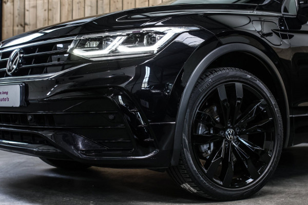 Volkswagen Tiguan 1.4 TSI eHybrid R-Line *Pano*Camera*Trekhaak*Black Style*