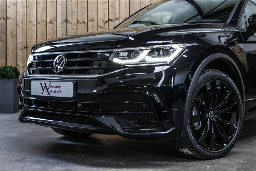 Volkswagen Tiguan 1.4 TSI eHybrid R-Line *Pano*Camera*Trekhaak*Black Style*
