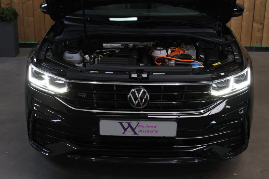 Volkswagen Tiguan 1.4 TSI eHybrid R-Line *Pano*Camera*Trekhaak*Black Style*