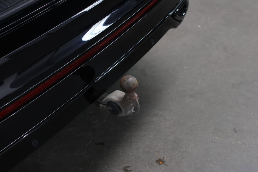 Volkswagen Tiguan 1.4 TSI eHybrid R-Line *Pano*Camera*Trekhaak*Black Style*