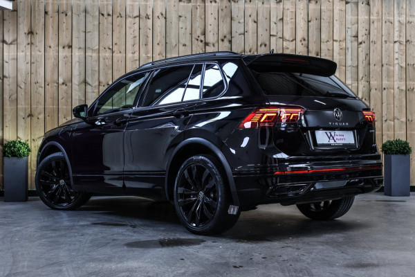 Volkswagen Tiguan 1.4 TSI eHybrid R-Line *Pano*Camera*Trekhaak*Black Style*