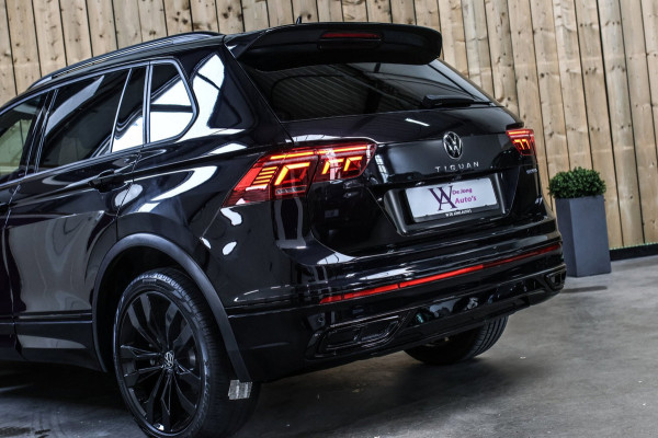 Volkswagen Tiguan 1.4 TSI eHybrid R-Line *Pano*Camera*Trekhaak*Black Style*