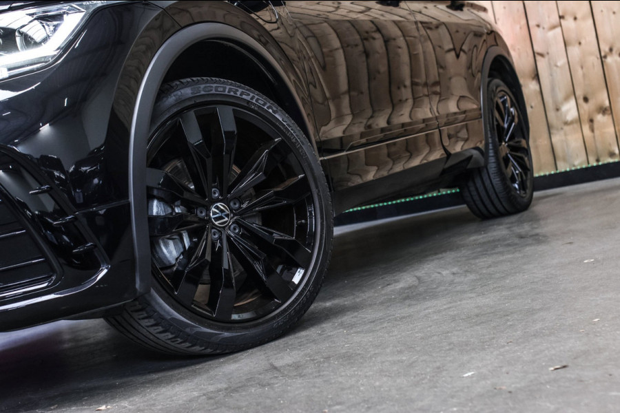 Volkswagen Tiguan 1.4 TSI eHybrid R-Line *Pano*Camera*Trekhaak*Black Style*