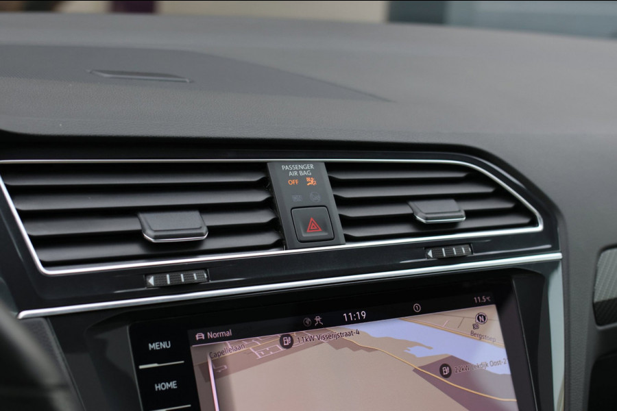 Volkswagen Tiguan 1.4 TSI eHybrid R-Line *Pano*Camera*Trekhaak*Black Style*