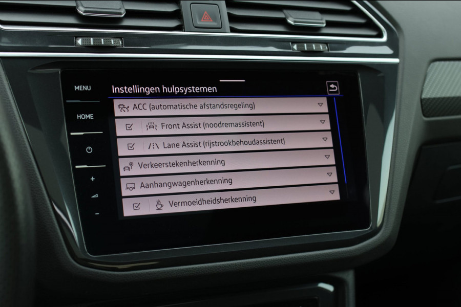 Volkswagen Tiguan 1.4 TSI eHybrid R-Line *Pano*Camera*Trekhaak*Black Style*