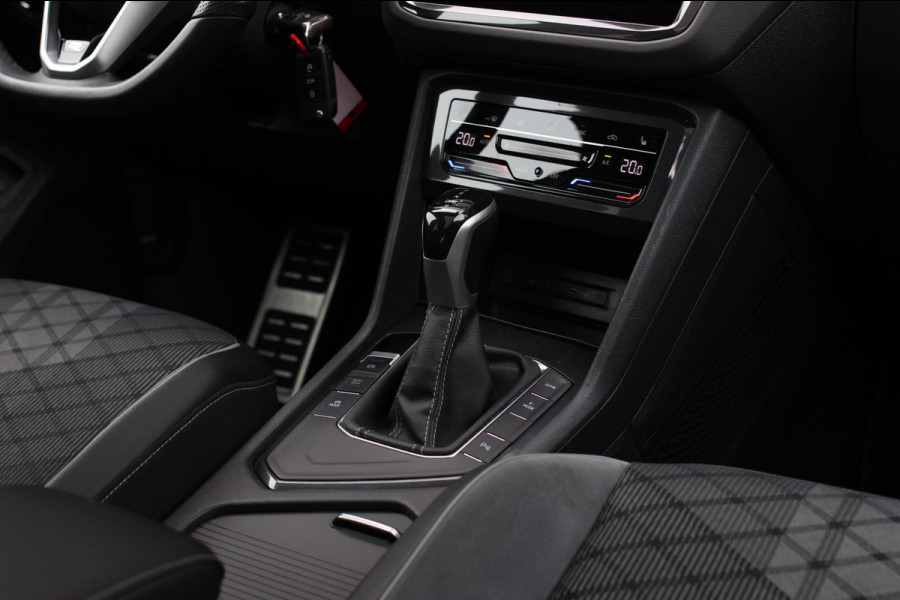 Volkswagen Tiguan 1.4 TSI eHybrid R-Line *Pano*Camera*Trekhaak*Black Style*