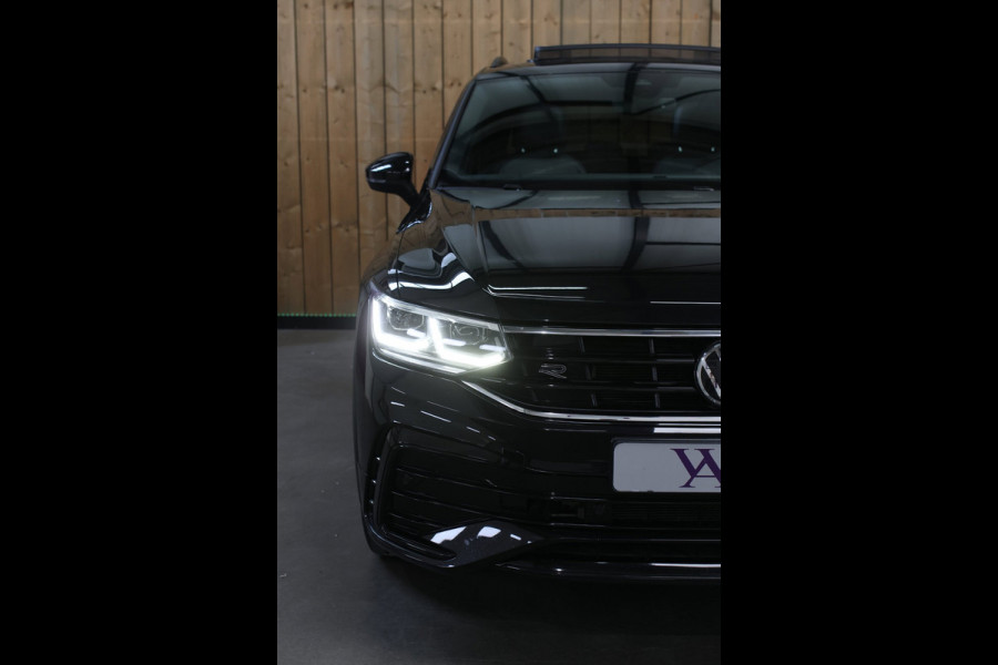 Volkswagen Tiguan 1.4 TSI eHybrid R-Line *Pano*Camera*Trekhaak*Black Style*