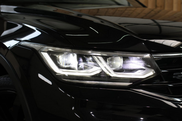 Volkswagen Tiguan 1.4 TSI eHybrid R-Line *Pano*Camera*Trekhaak*Black Style*